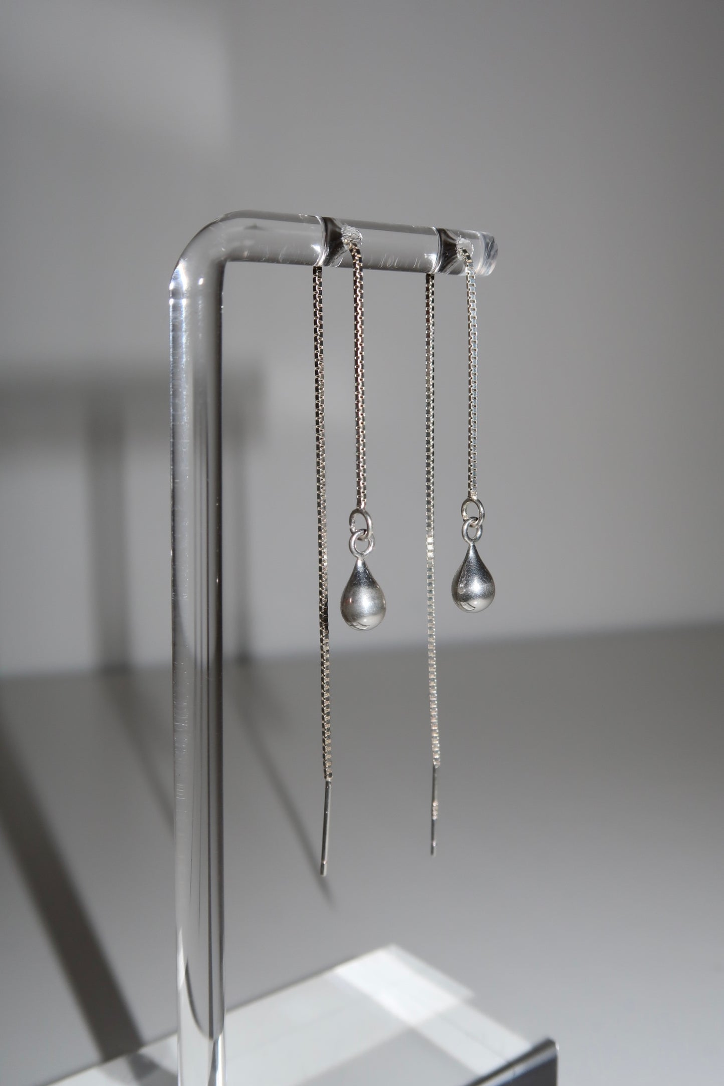 Sterling silver teardrop threader